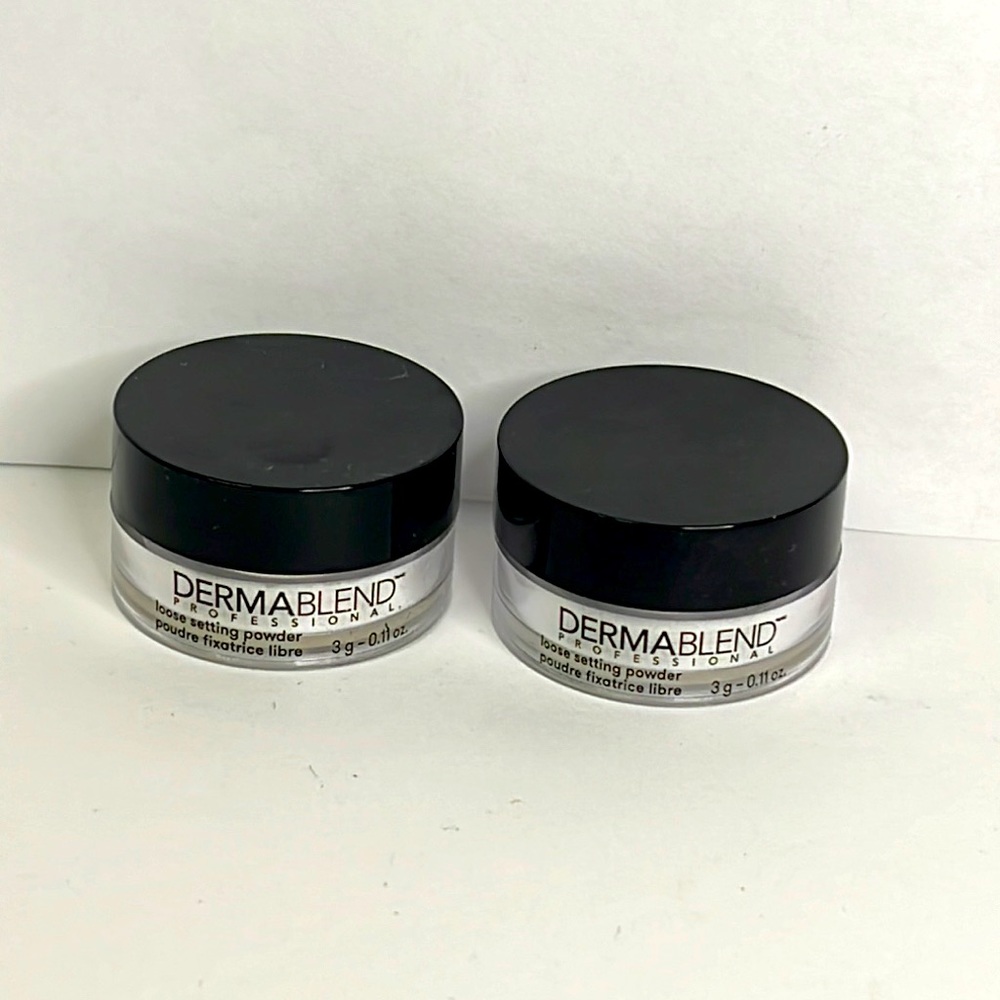Dermablend Loose setting powder To go size  bundle of 2pc